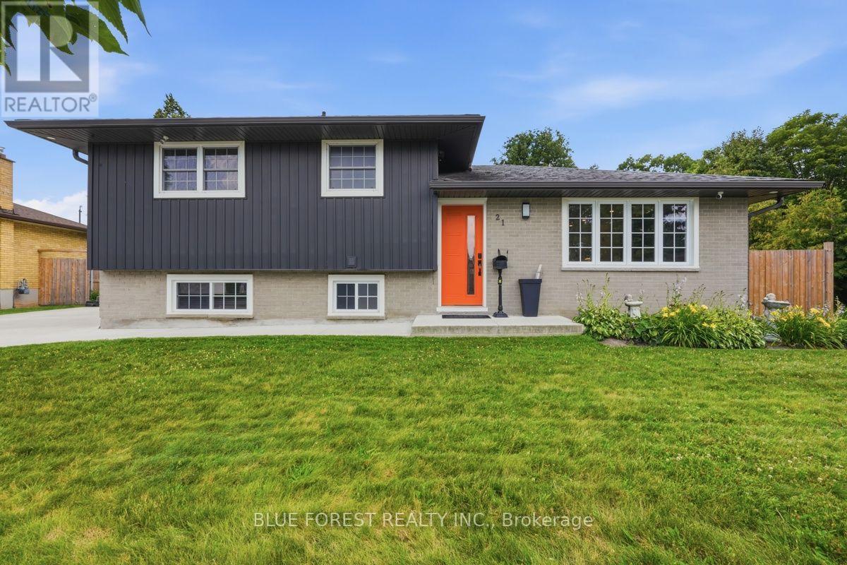 21 Agincourt Place Property Photo 1