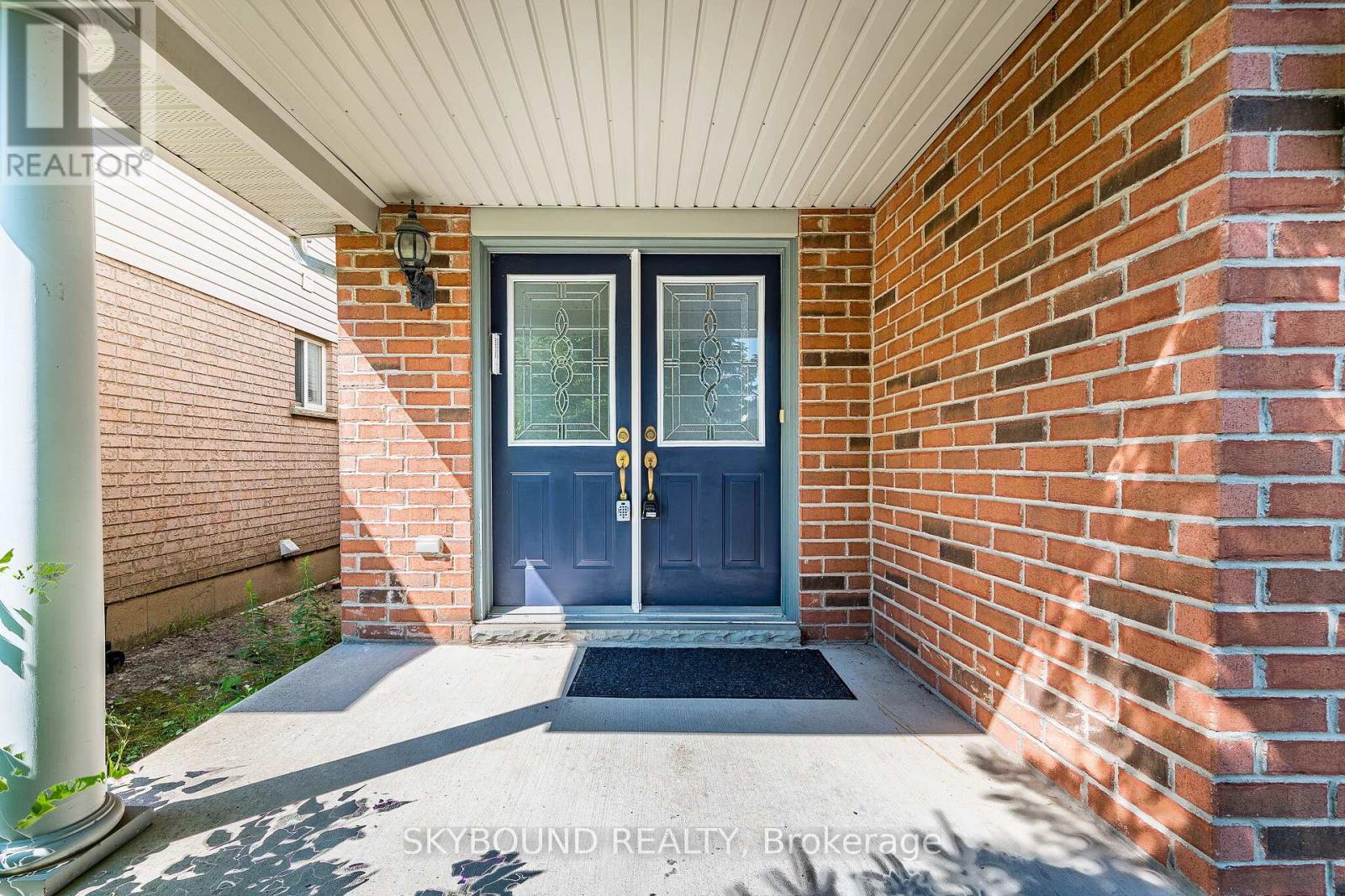 735 Karlsfeld Road Property Photo 2