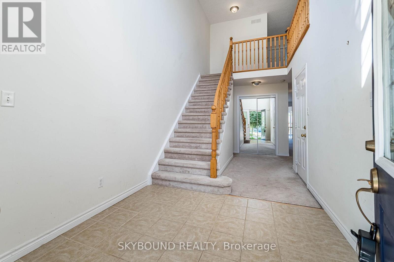 735 Karlsfeld Road Property Photo 3