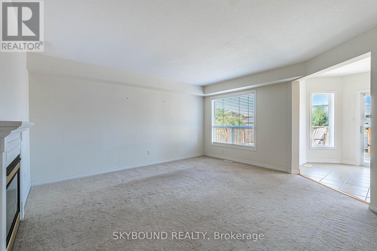 735 Karlsfeld Road Property Photo 12