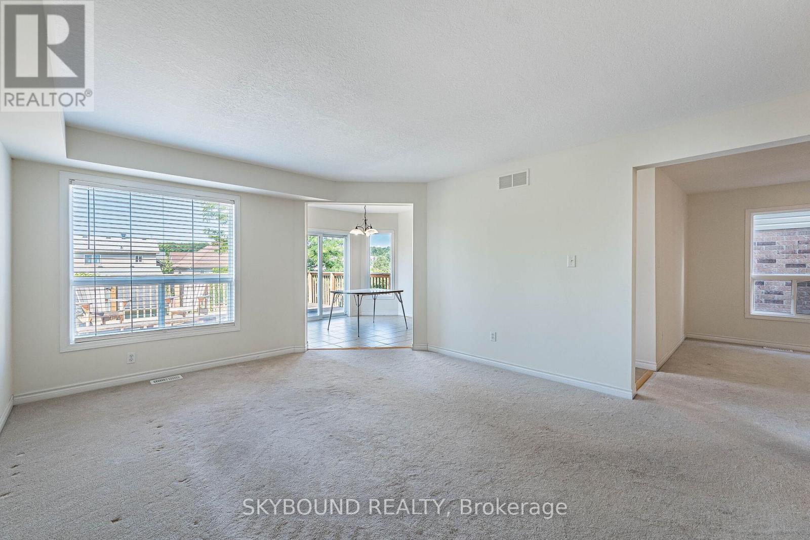 735 Karlsfeld Road Property Photo 14