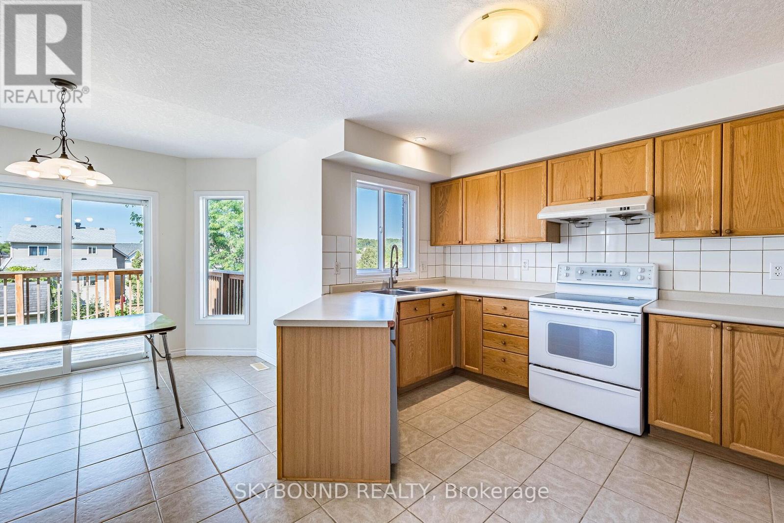 735 Karlsfeld Road Property Photo 20