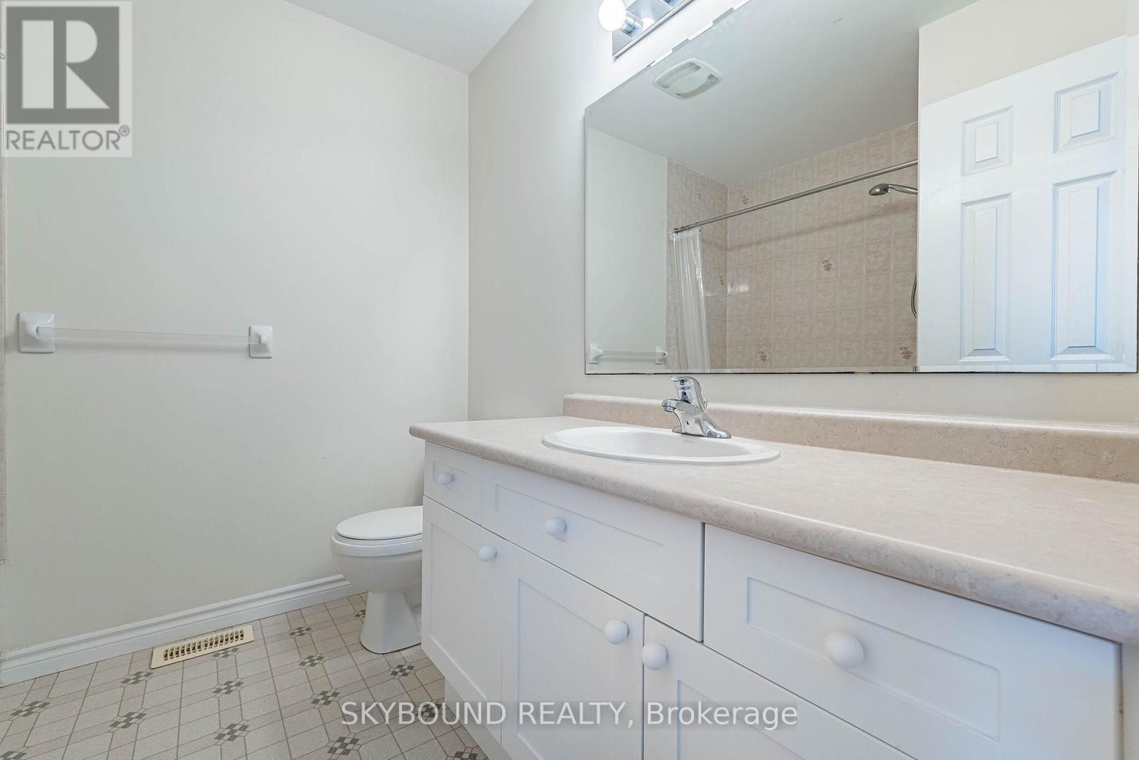 735 Karlsfeld Road Property Photo 37