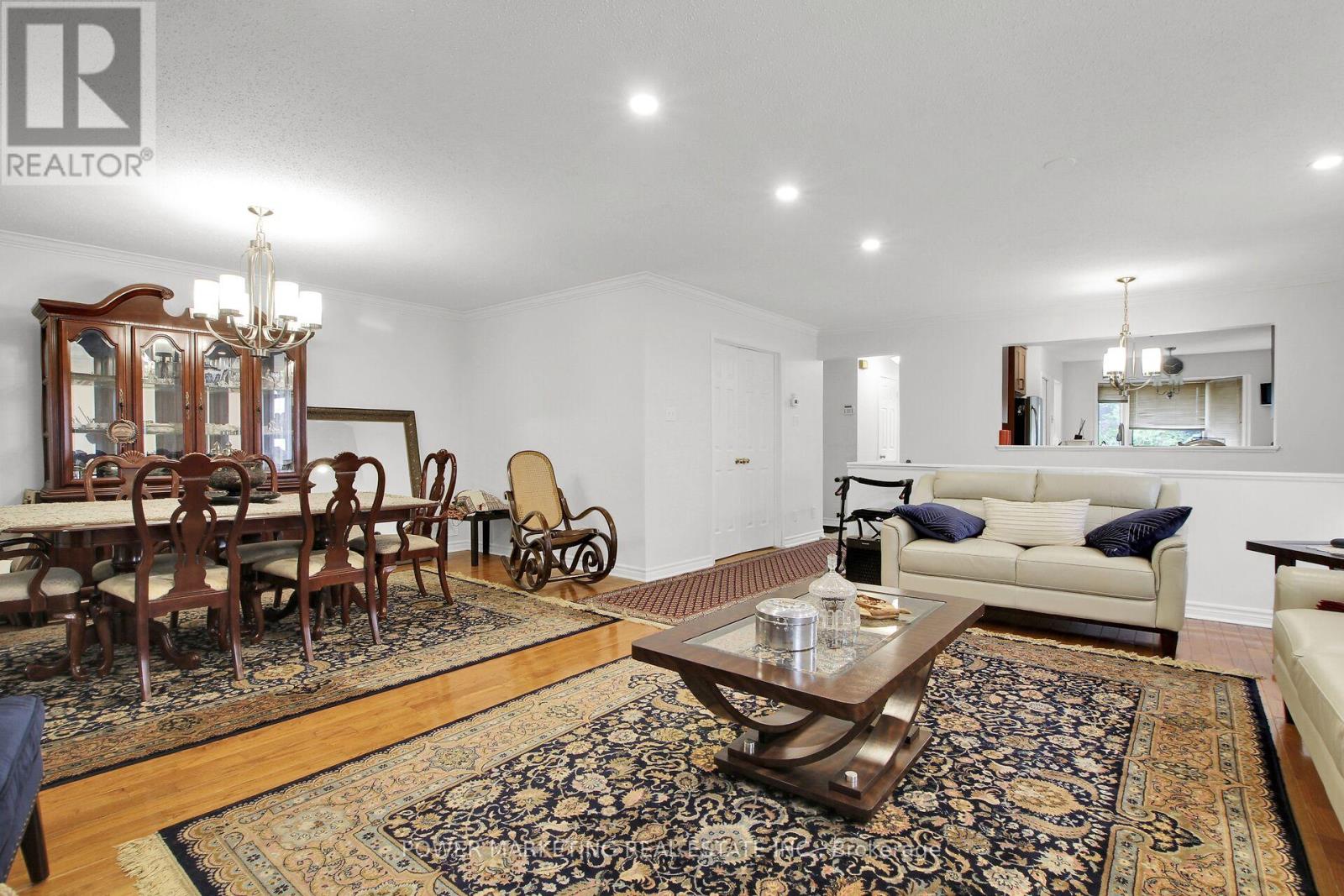 52 Jarlan Terrace Property Photo 2