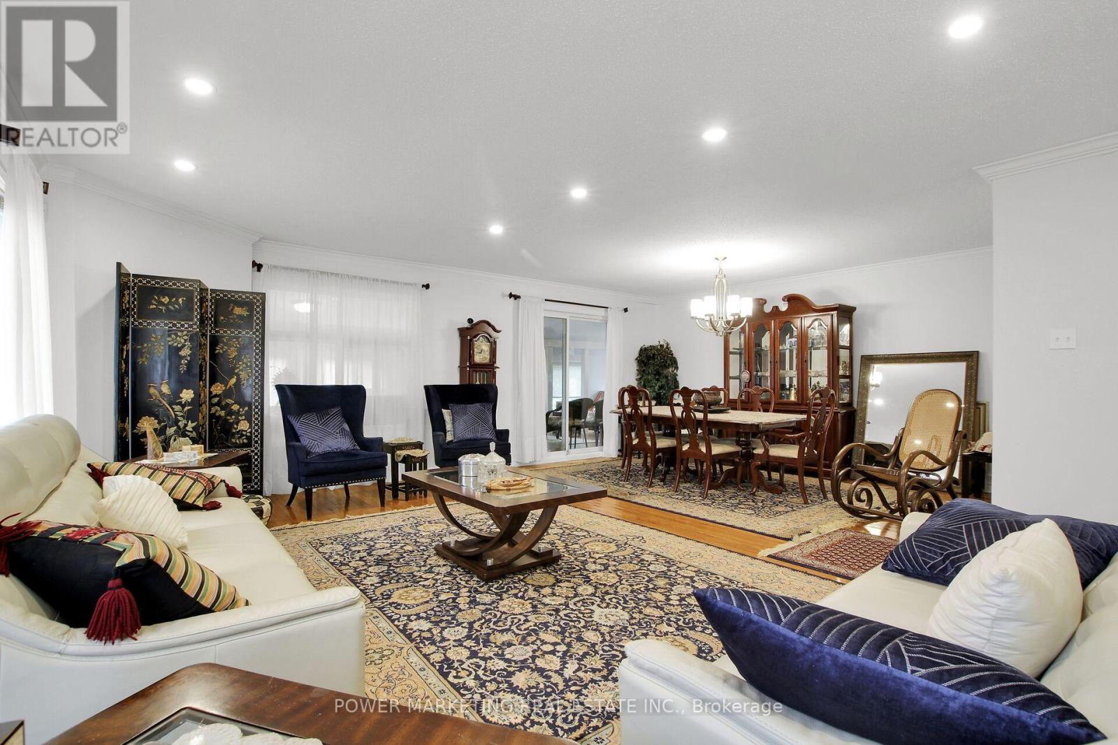 52 Jarlan Terrace Property Photo 3