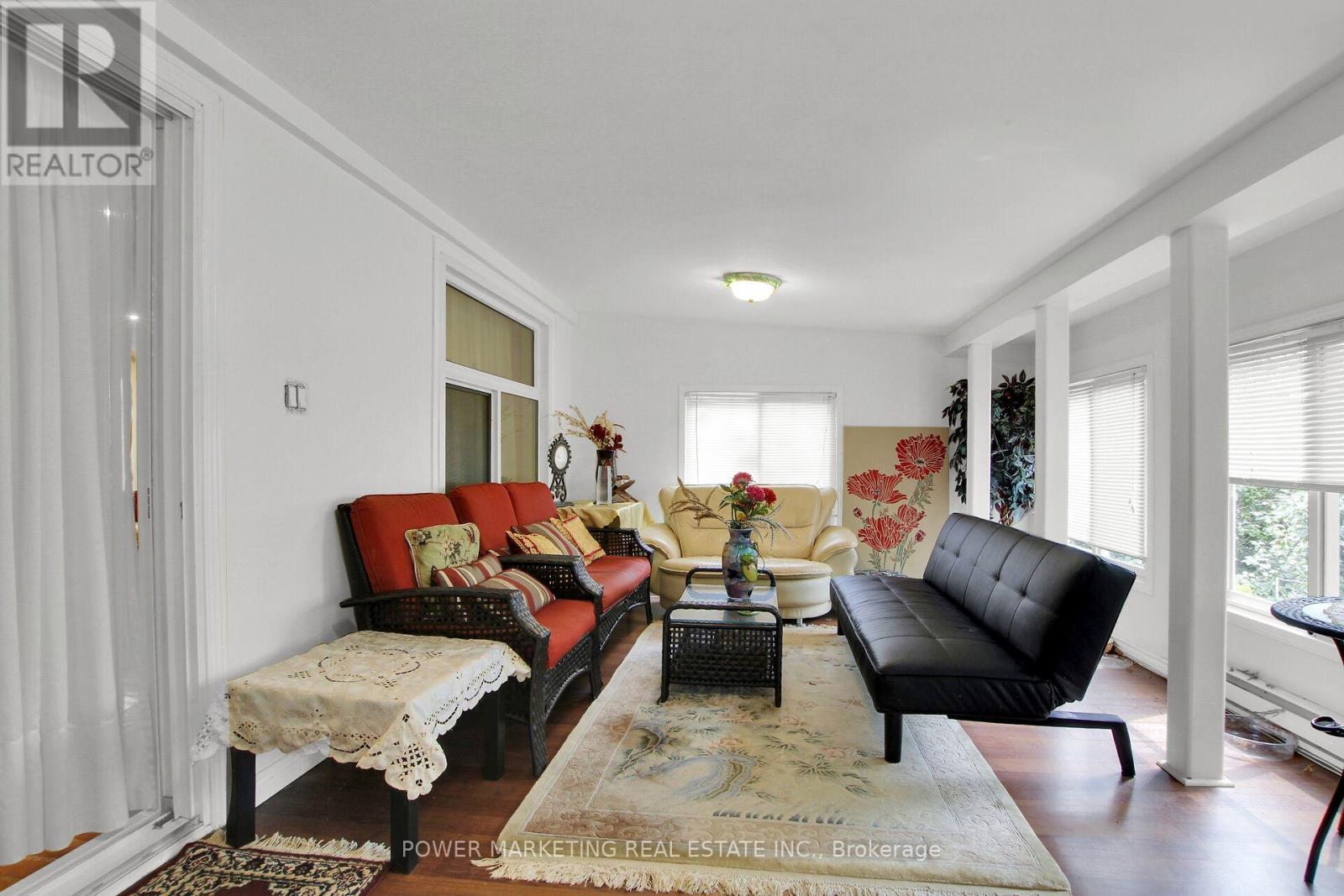 52 Jarlan Terrace Property Photo 13
