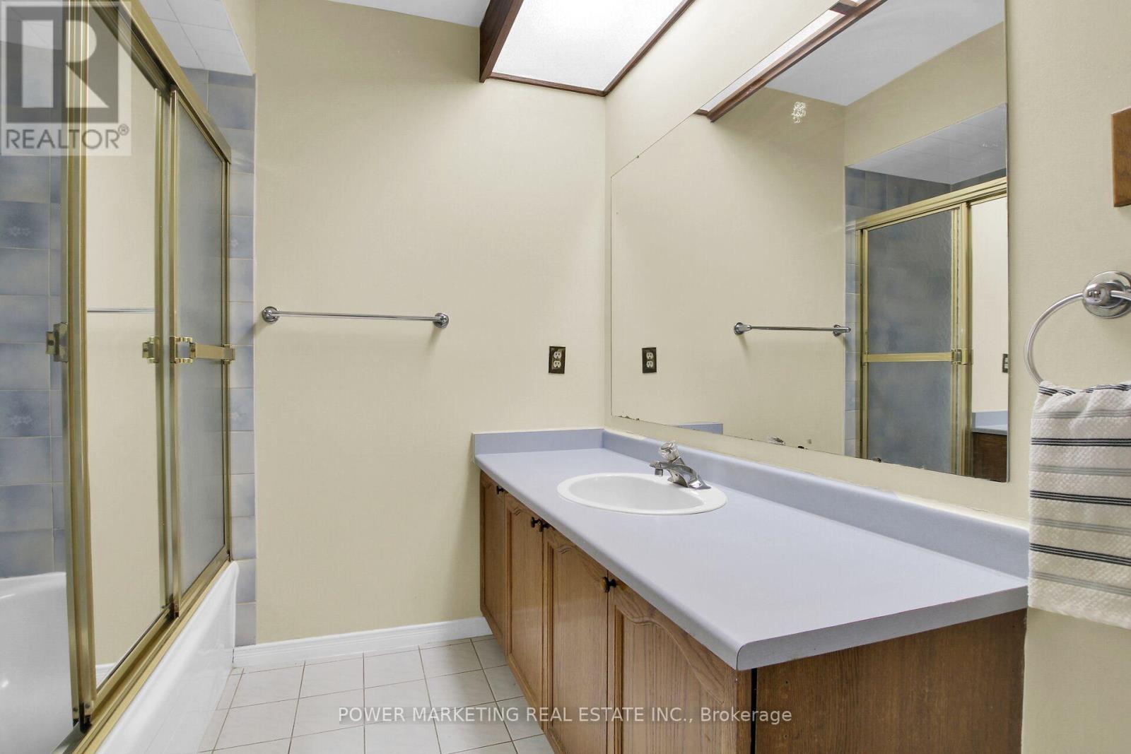 52 Jarlan Terrace Property Photo 26