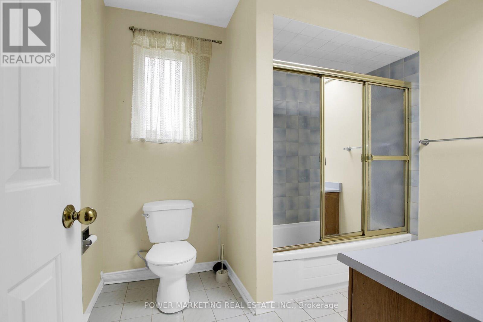 52 Jarlan Terrace Property Photo 32