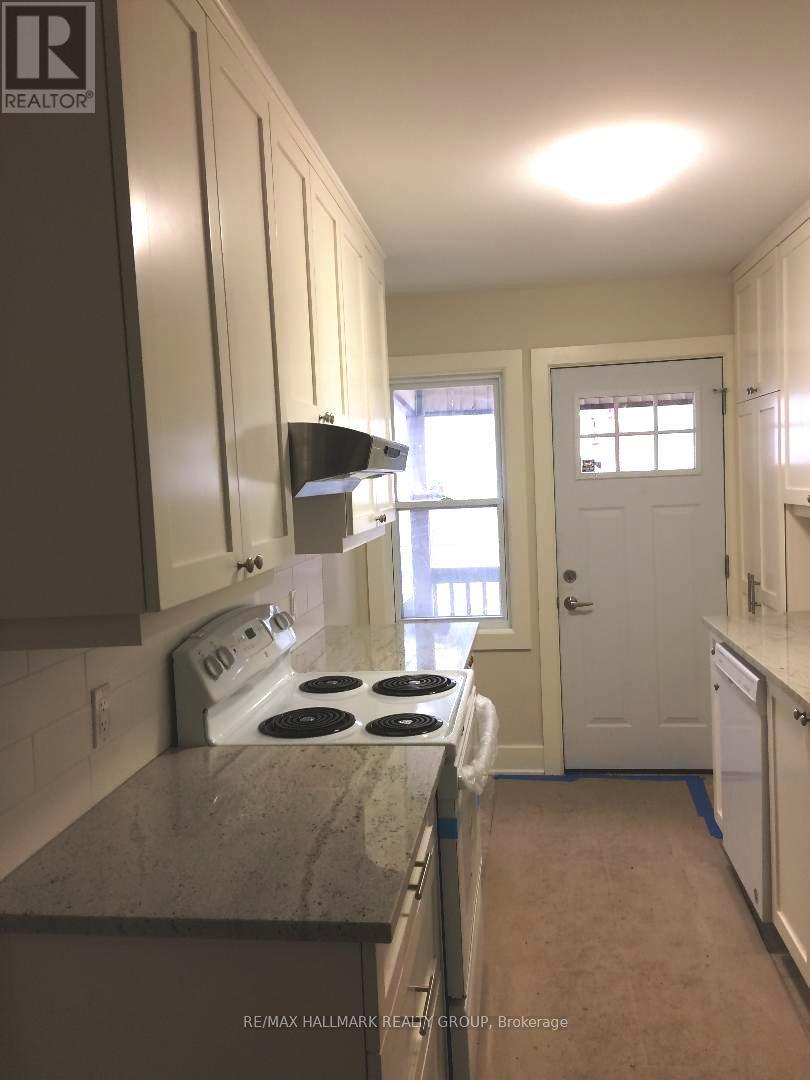 568 Gladstone Avenue Property Photo 3
