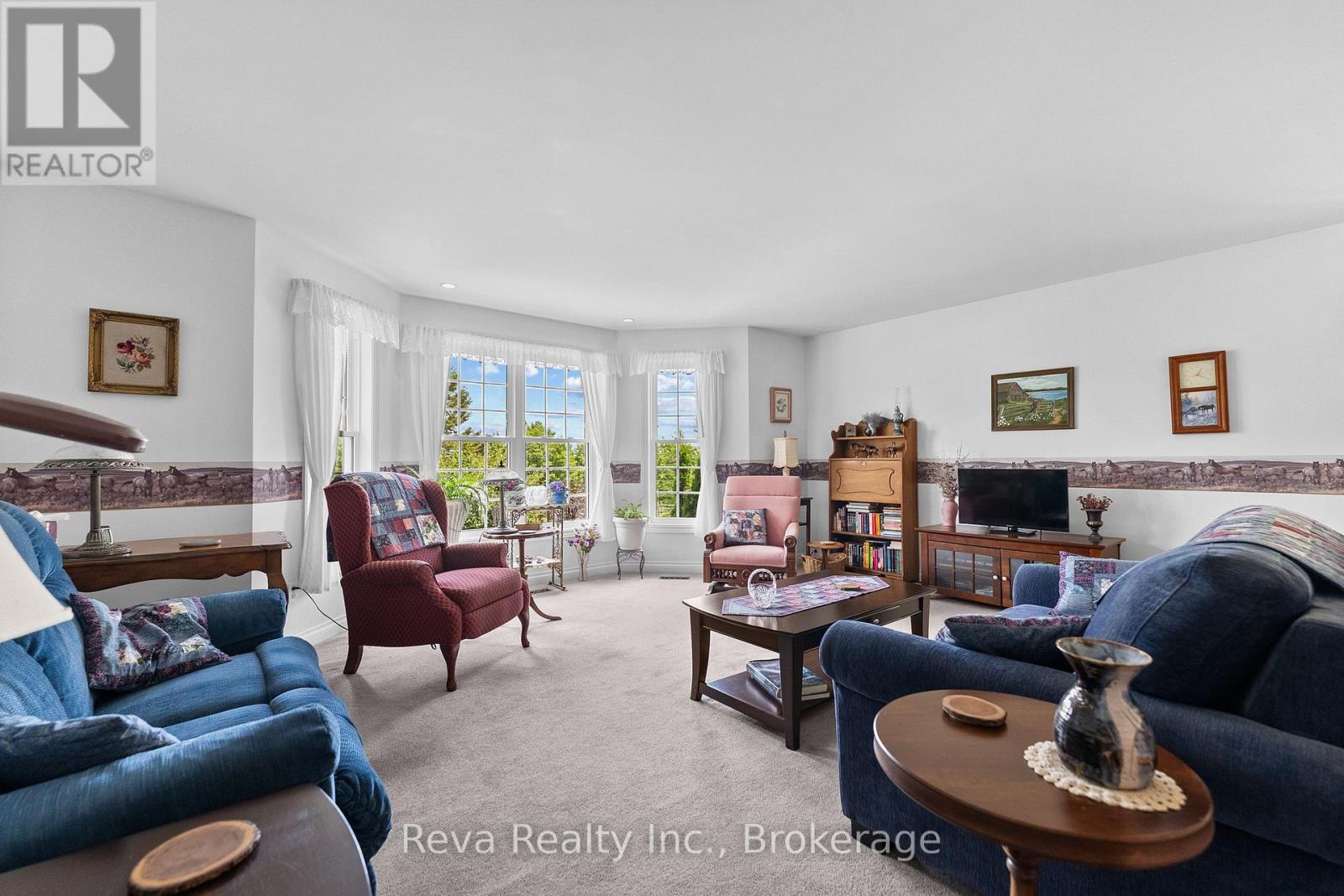 152 Hass Road Property Photo 4