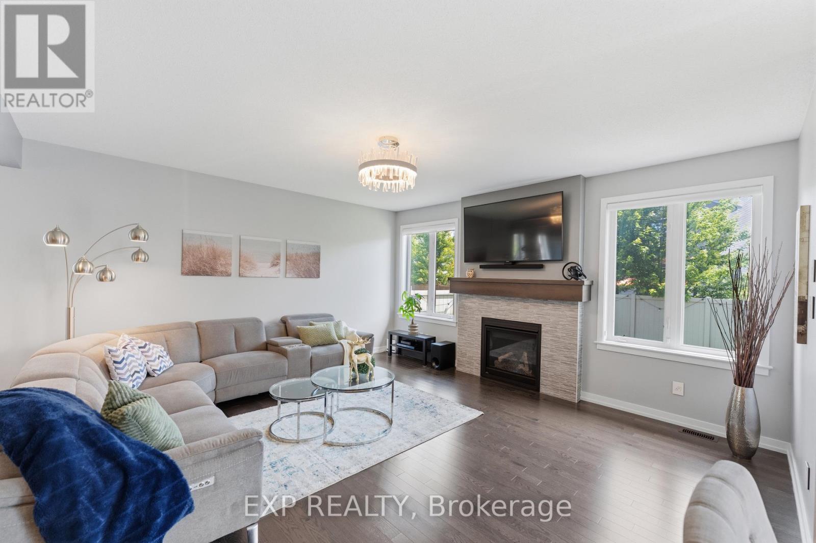 307 Oxer Place Property Photo 14