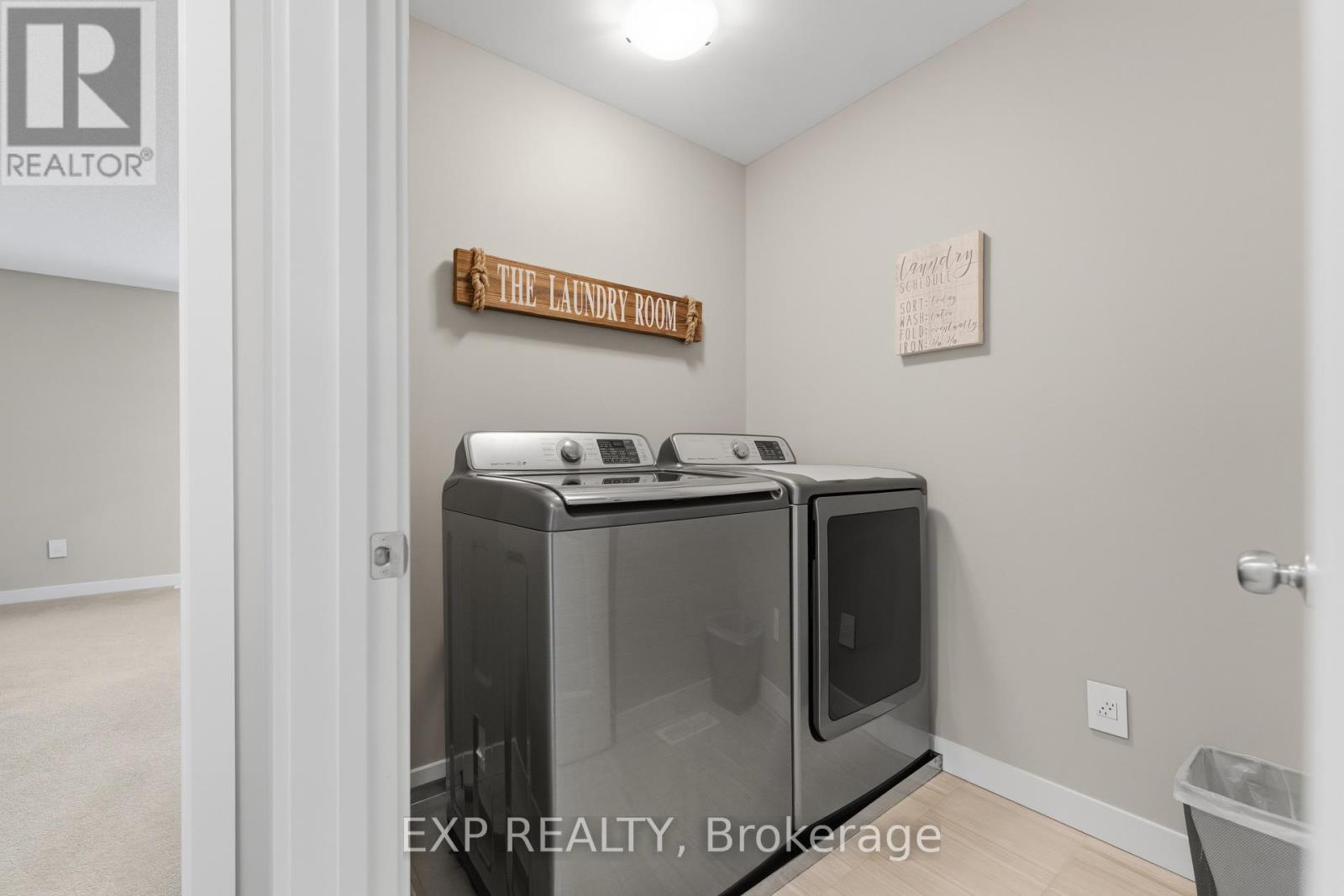 307 Oxer Place Property Photo 31