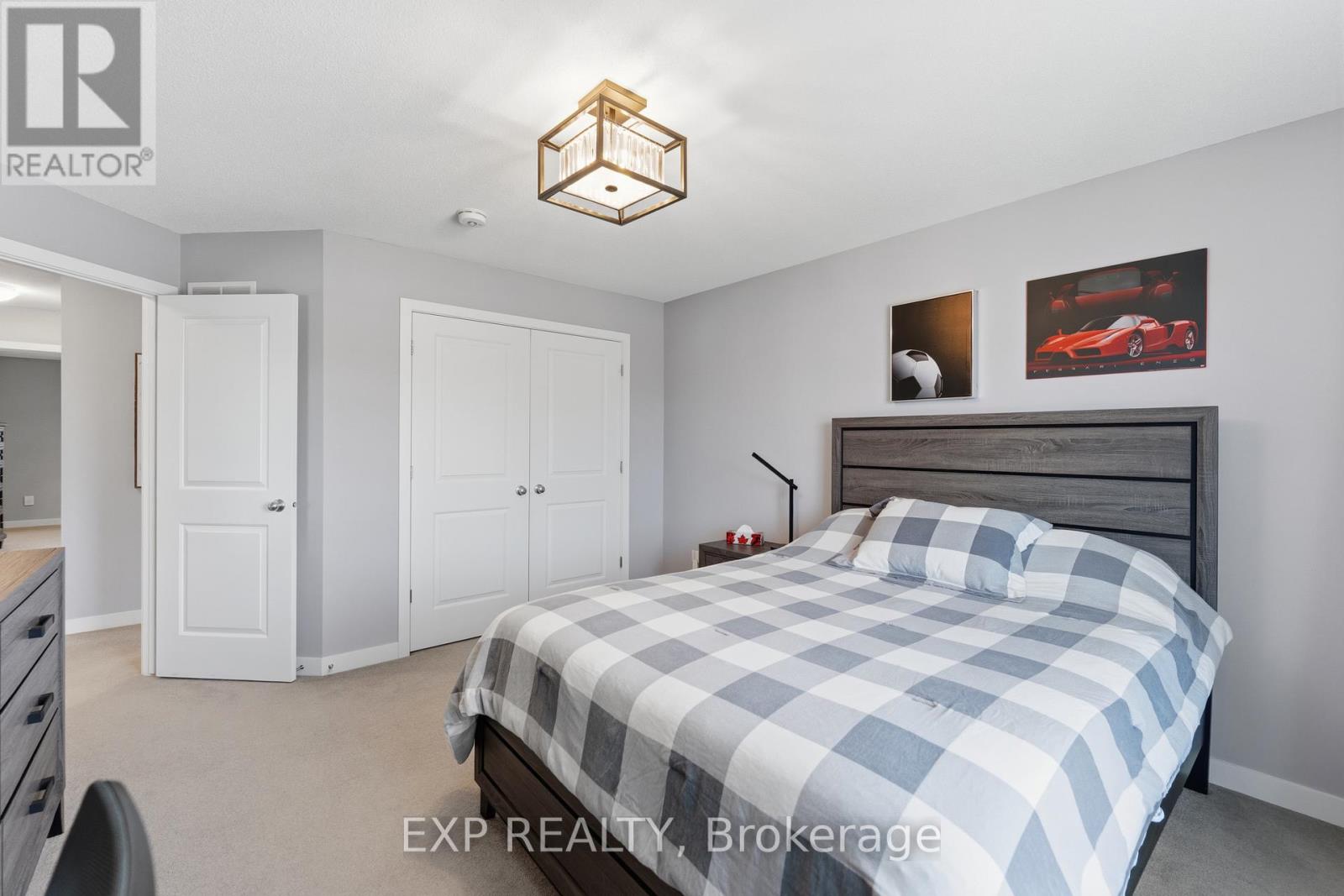 307 Oxer Place Property Photo 34