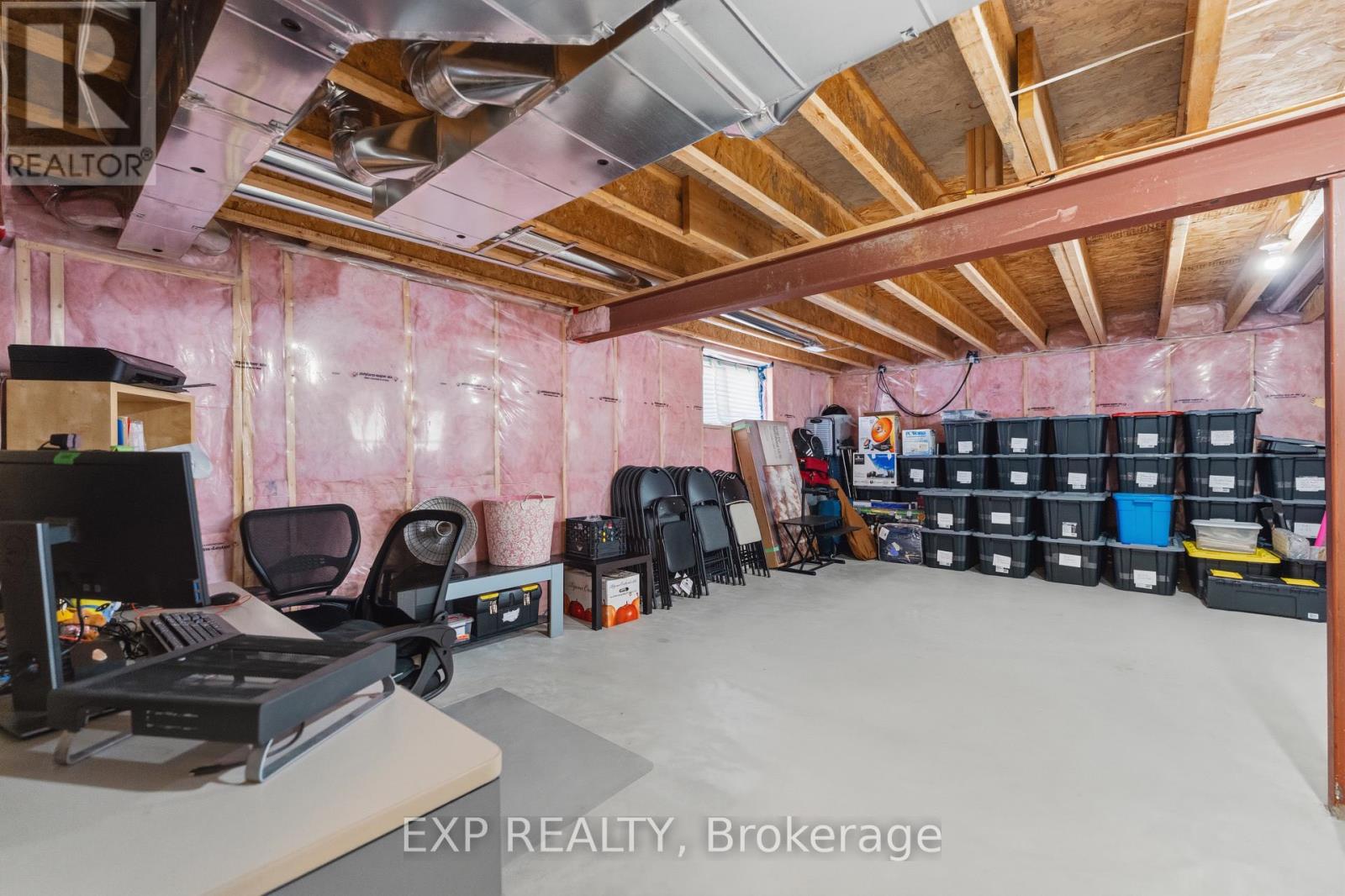 307 Oxer Place Property Photo 37
