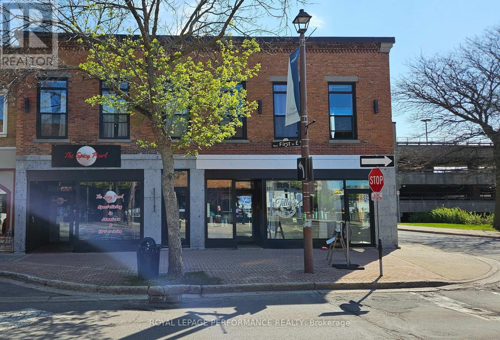 105 PITT STREET Property Photo 1