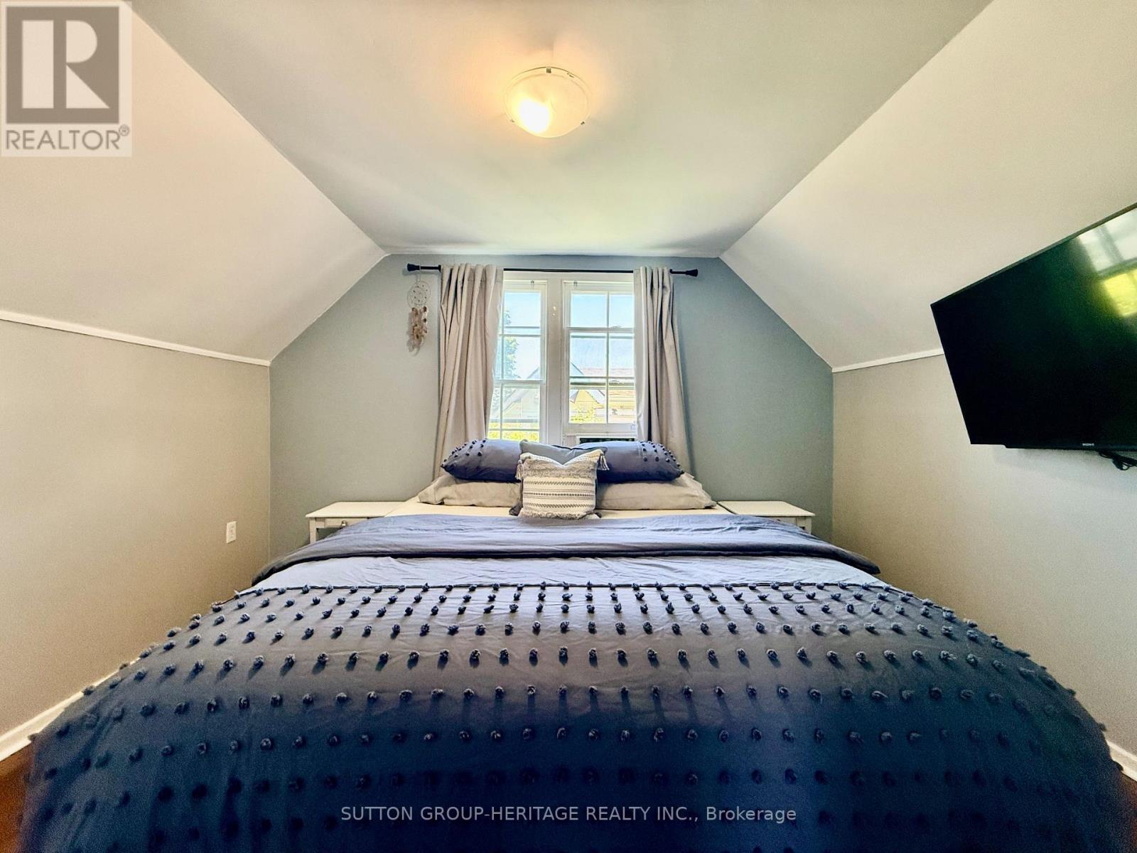 8 Fraser Street Property Photo 9