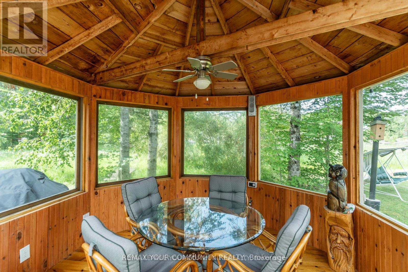 1139 Canuck Trail Property Photo 23