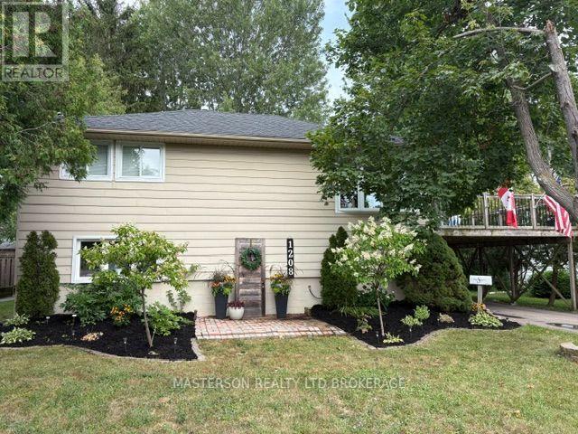 1208 BENNER AVENUE