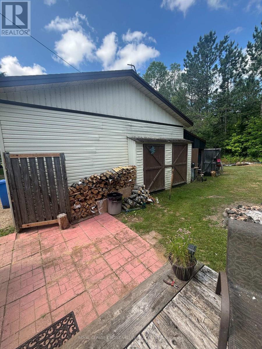 2367 Highway 127 Road N Property Photo 18