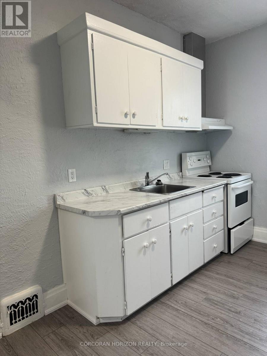 A - 48 Walter Street Property Photo 5