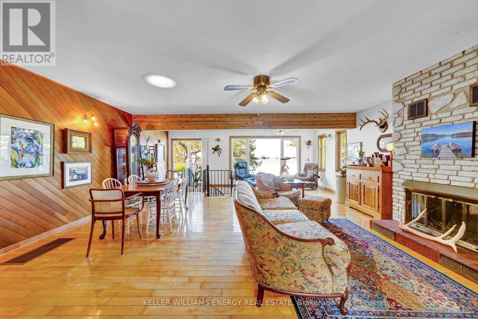 102 Bishop Lane Property Photo 8