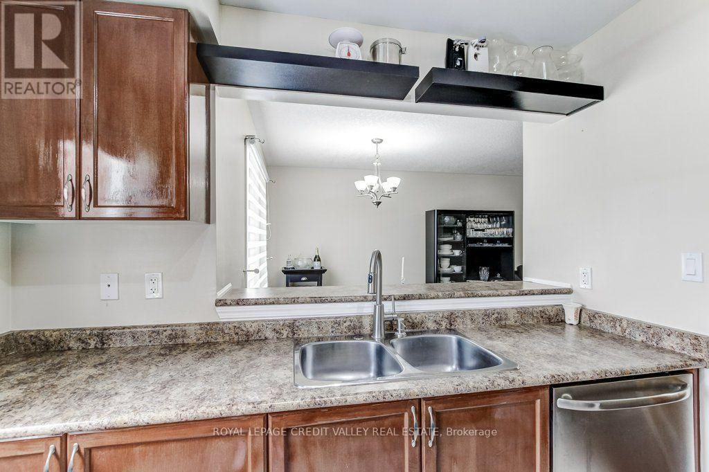 66 - 71 Garth Massey Drive Property Photo 16