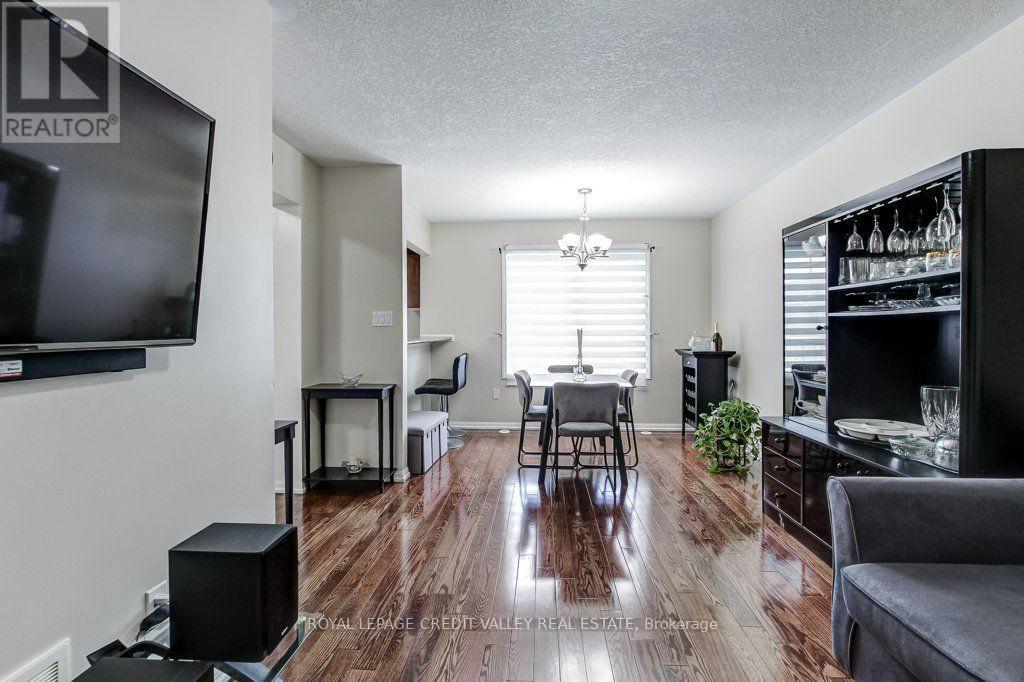 66 - 71 Garth Massey Drive Property Photo 25