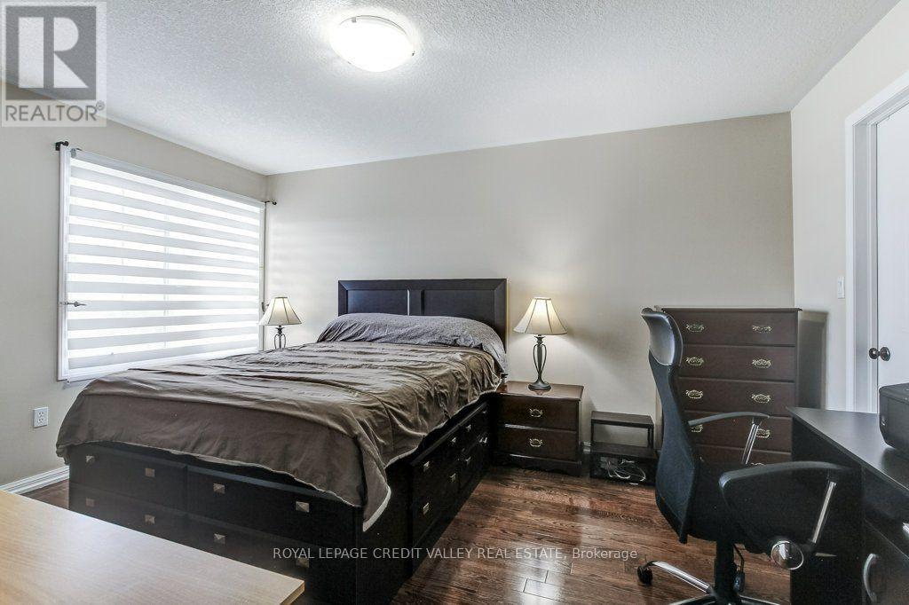 66 - 71 Garth Massey Drive Property Photo 30