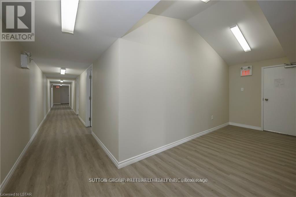 782 Industrial (unit A) Road Property Photo 16