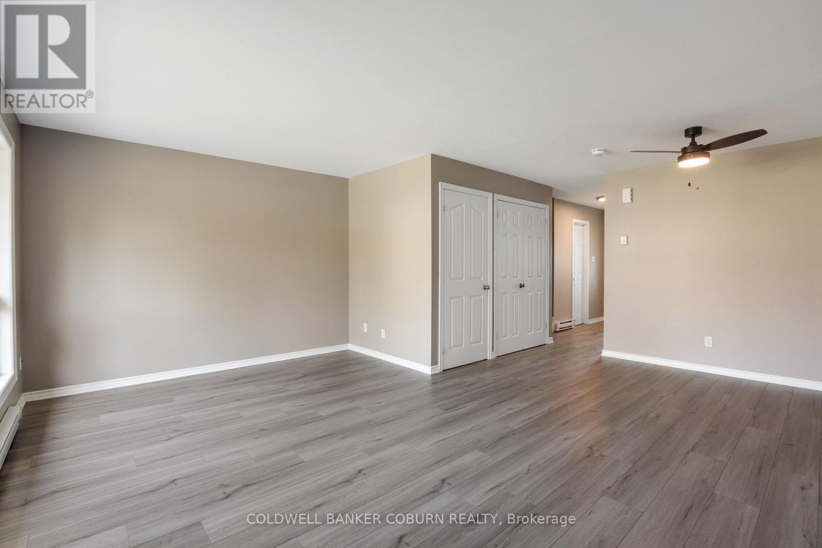 23 - 23 Sonnet Crescent S Property Photo 14