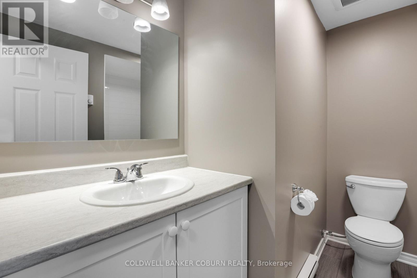 23 - 23 Sonnet Crescent S Property Photo 21