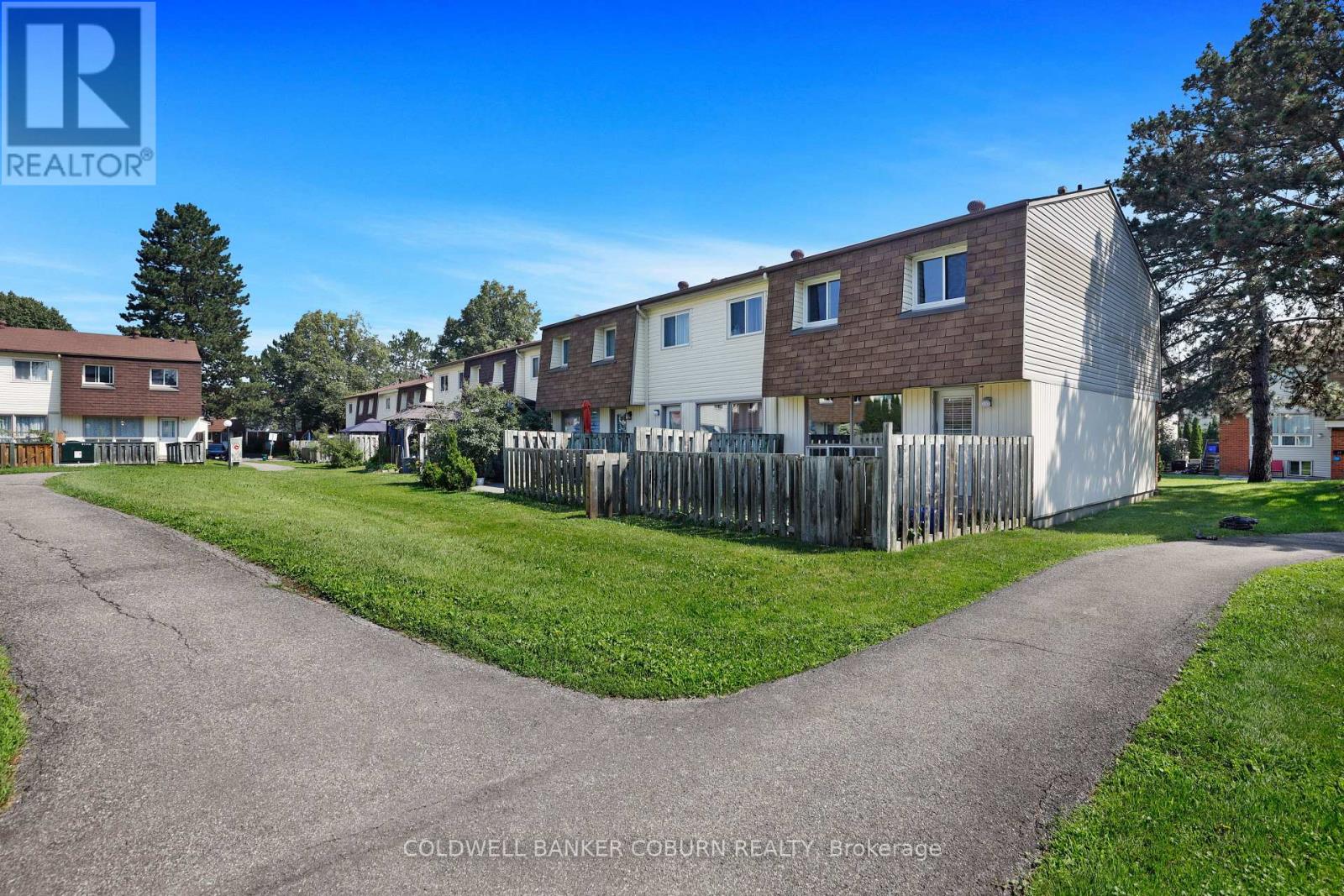 23 - 23 Sonnet Crescent S Property Photo 28