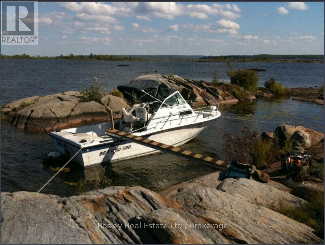 2 - 115 Georgian Bay Port Severn Street Property Photo 4
