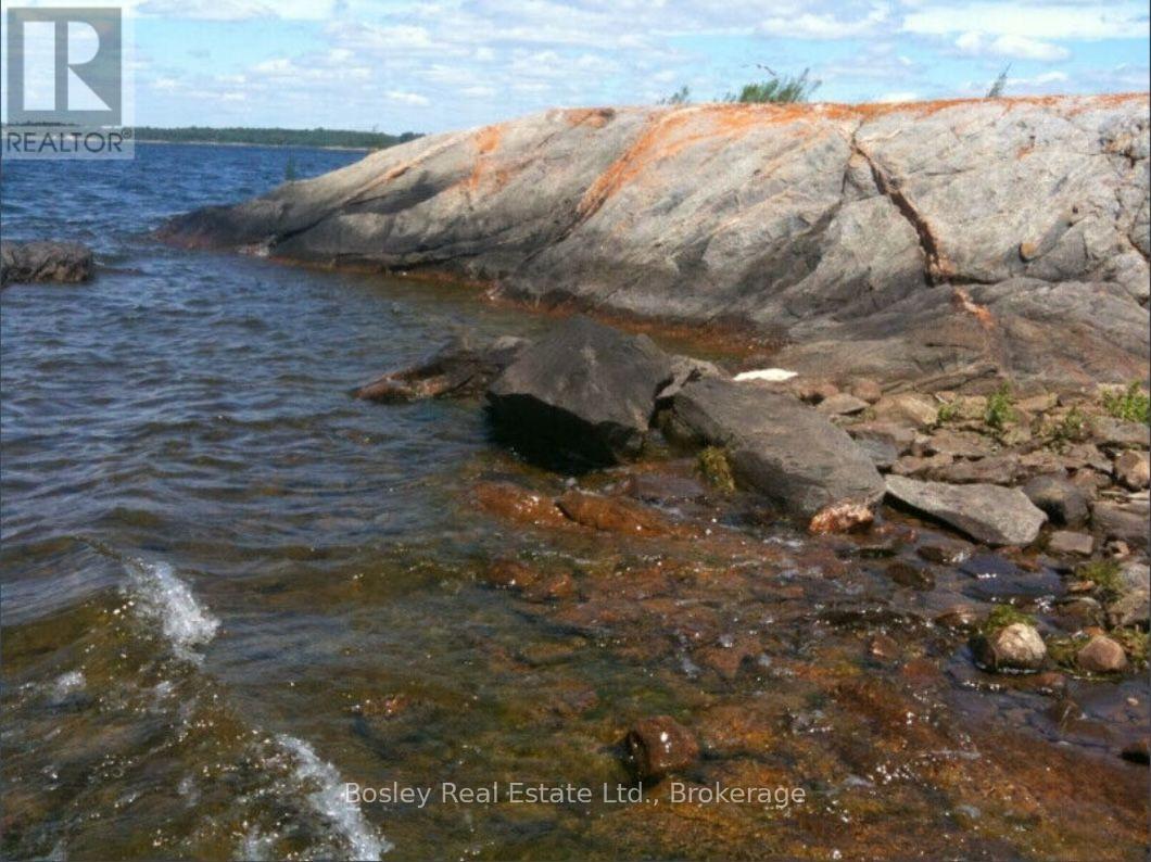 2 - 115 Georgian Bay Port Severn Street Property Photo 5