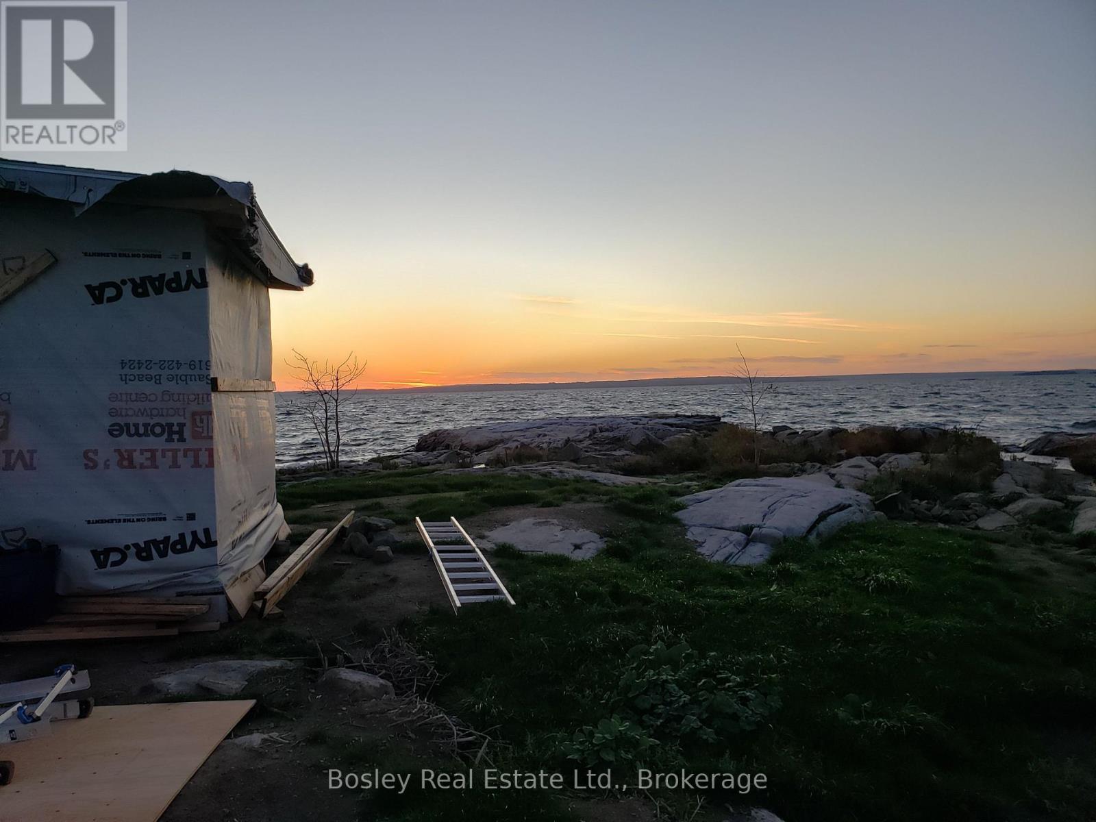2 - 115 Georgian Bay Port Severn Street Property Photo 12