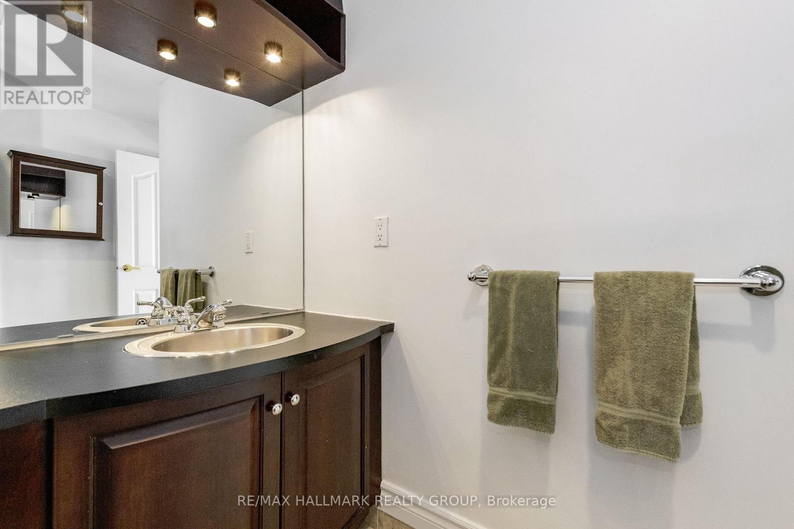 1104 - 960 Teron Road Property Photo 27