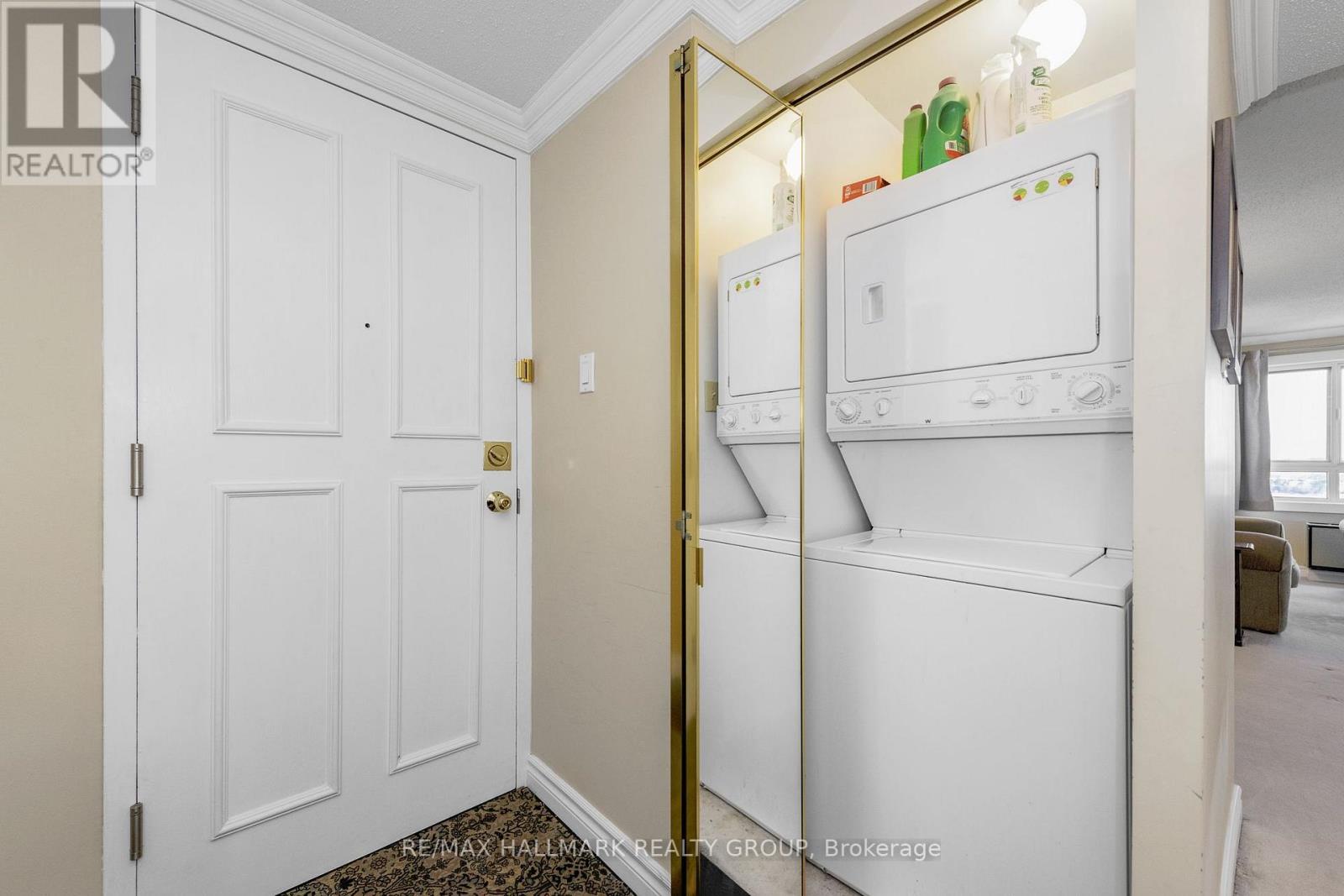 1104 - 960 Teron Road Property Photo 33