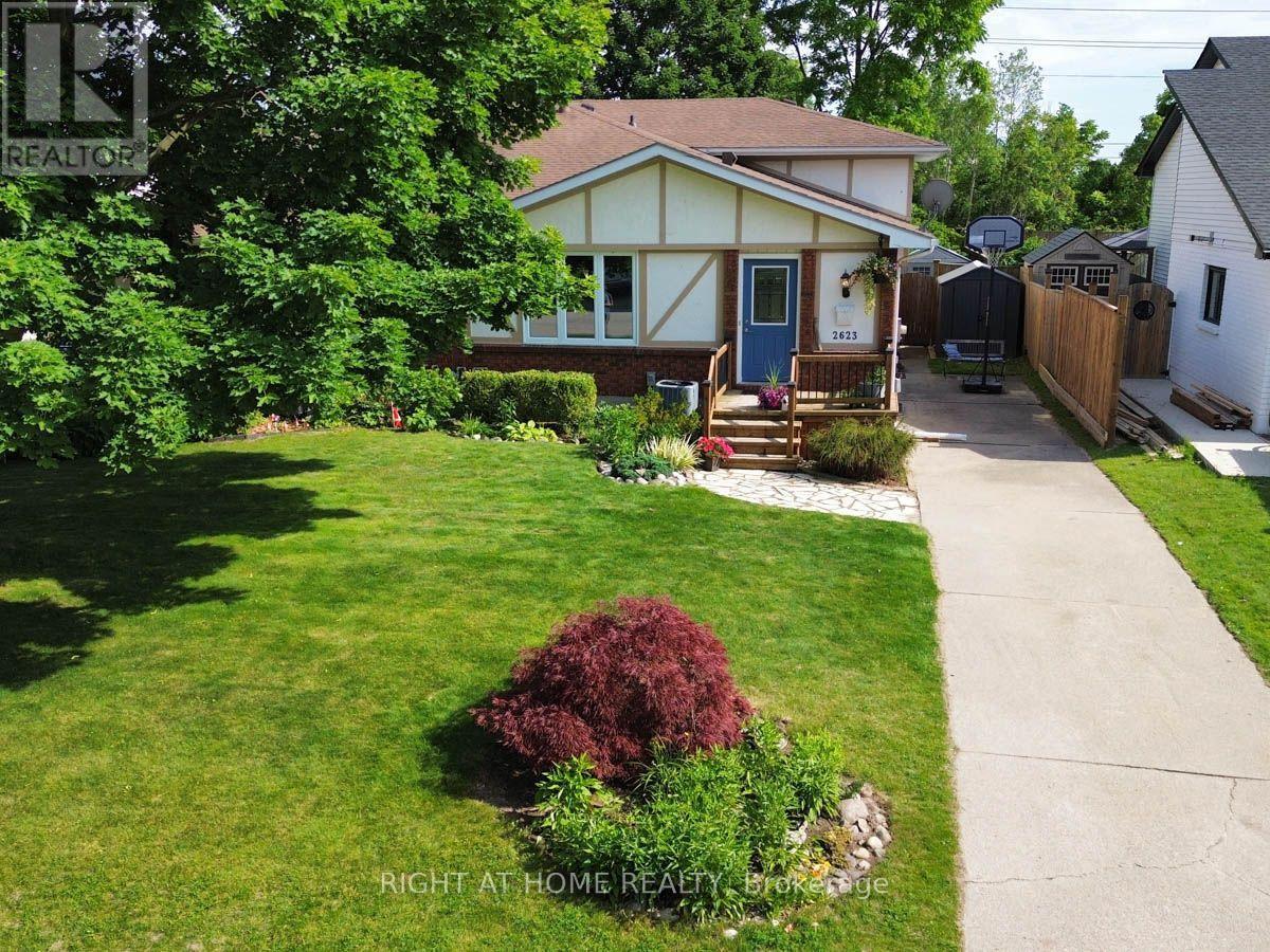 2623 KAYMAR CRESCENT Property Photo 1