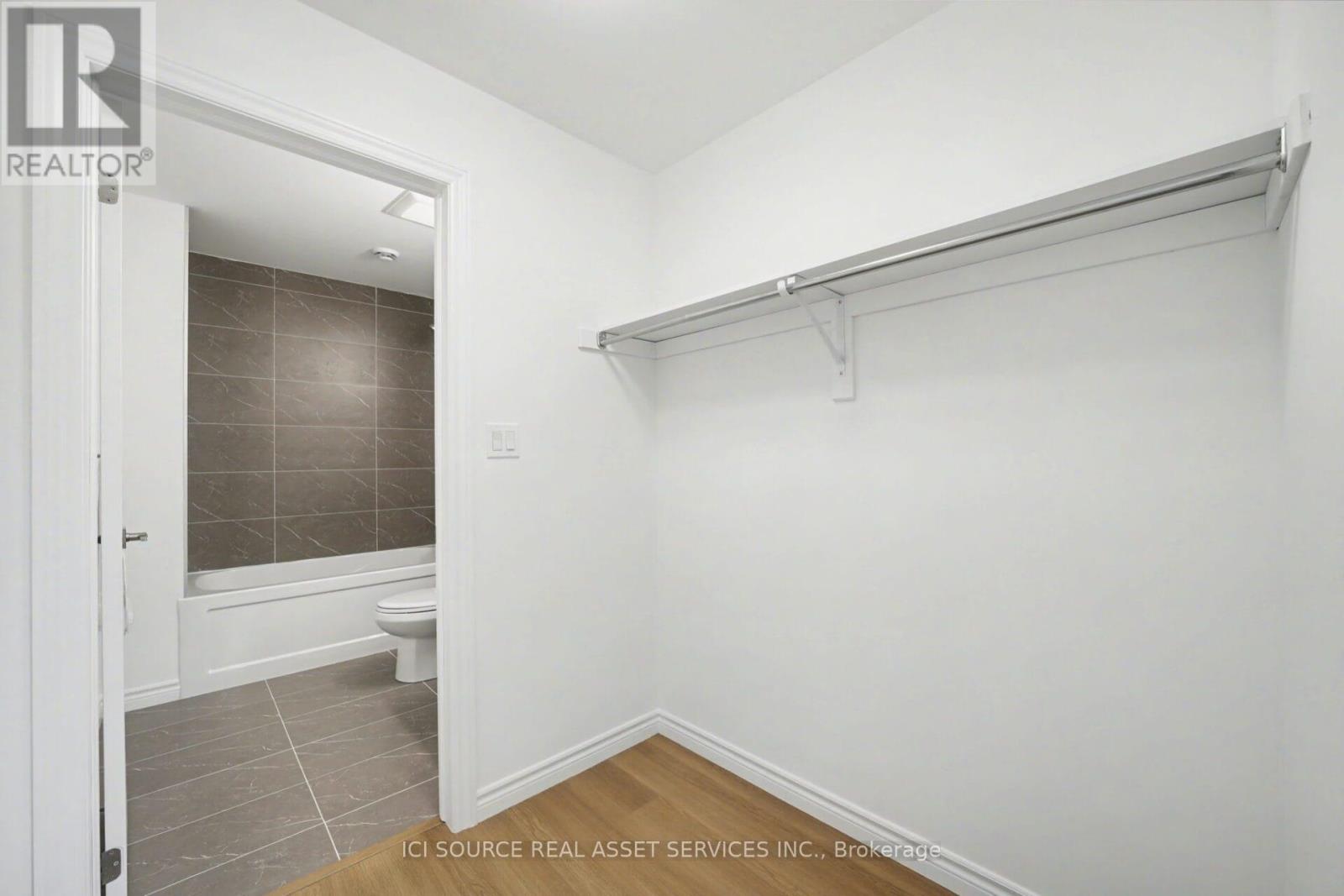 10 - 2 Slessor Boulevard Property Photo 14