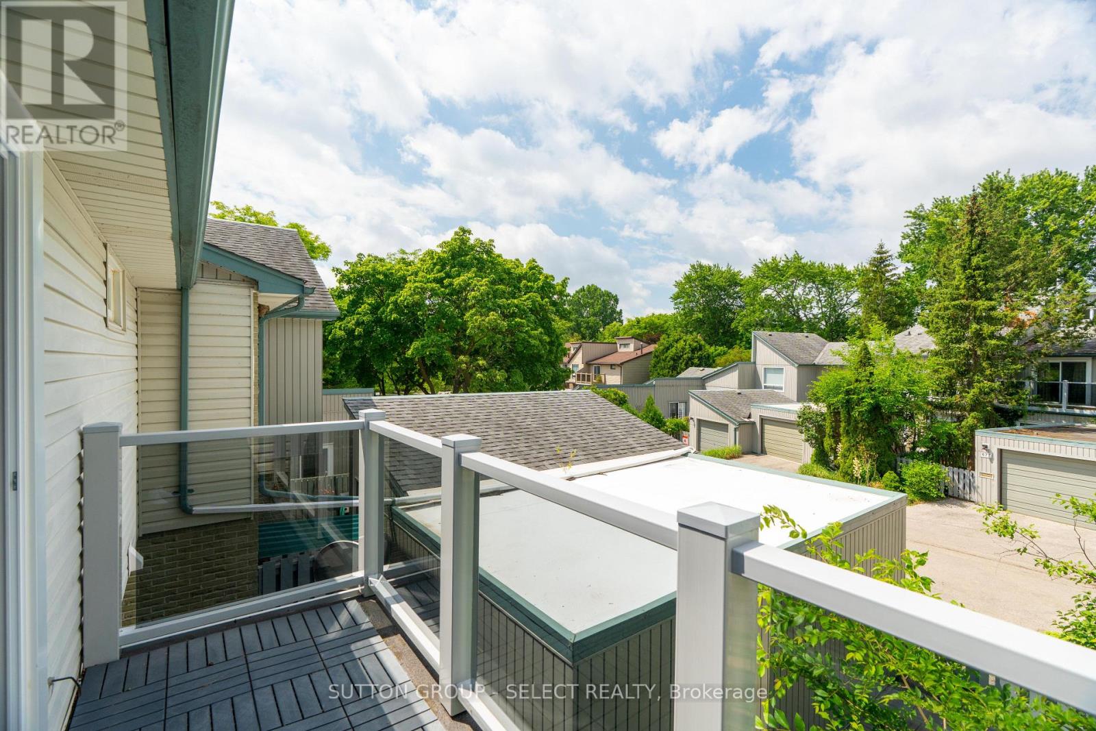 665 Woodcrest Boulevard Property Photo 28