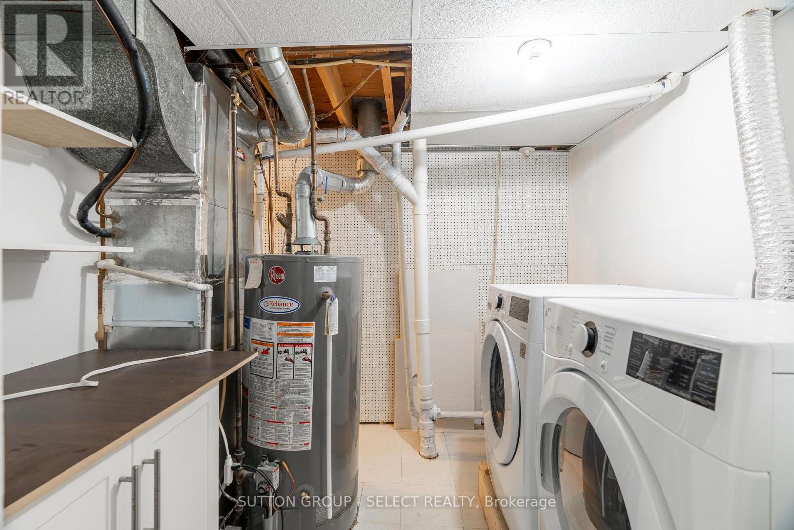 665 Woodcrest Boulevard Property Photo 42