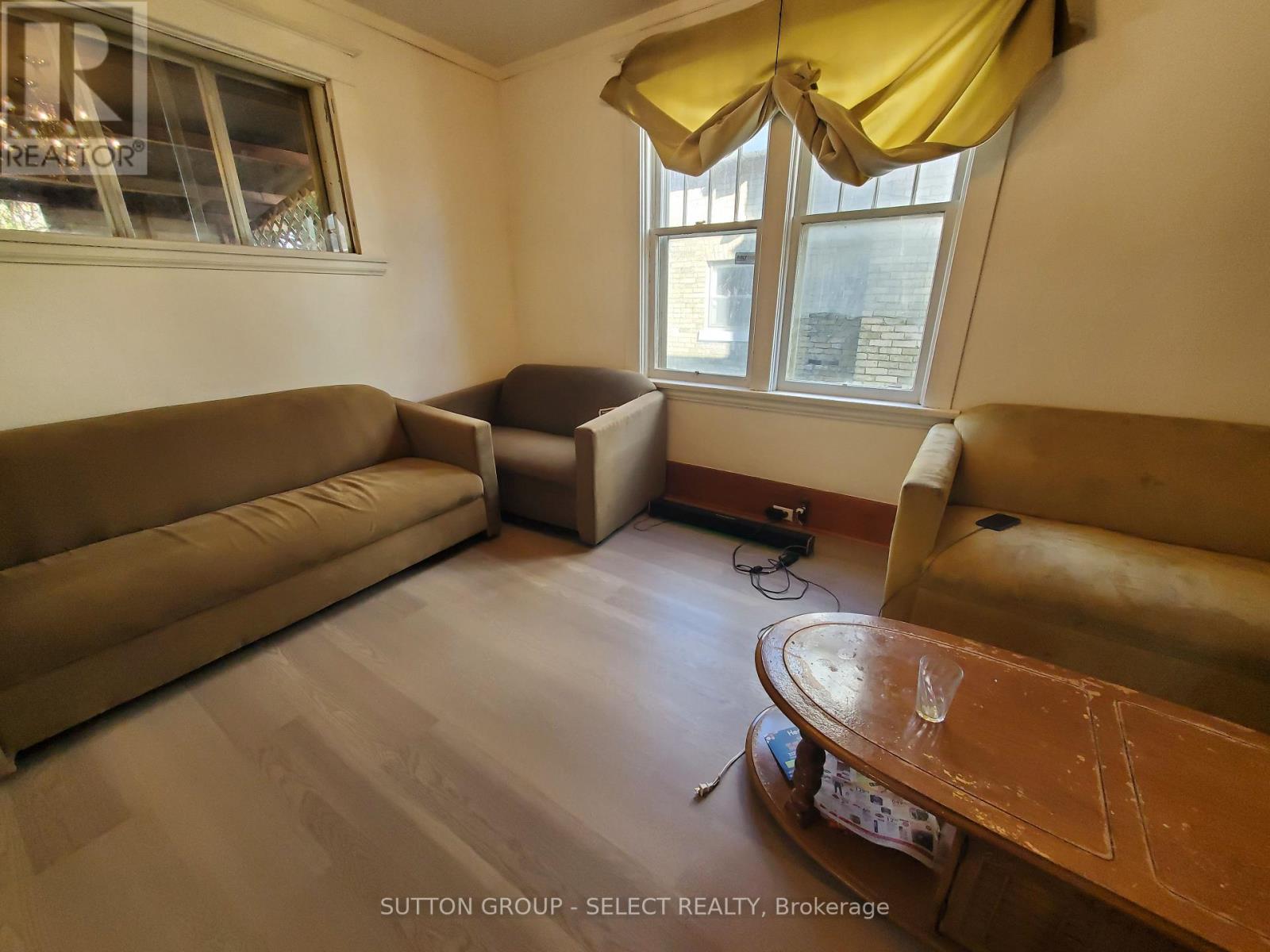 764 King Street Property Photo 6