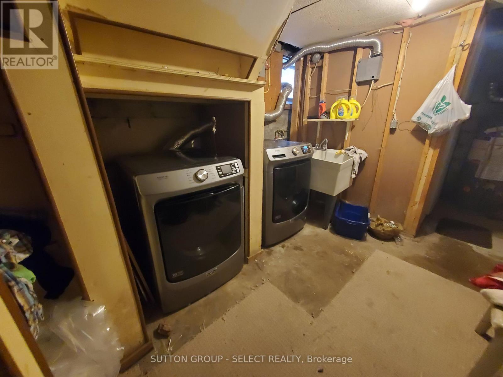 764 King Street Property Photo 9