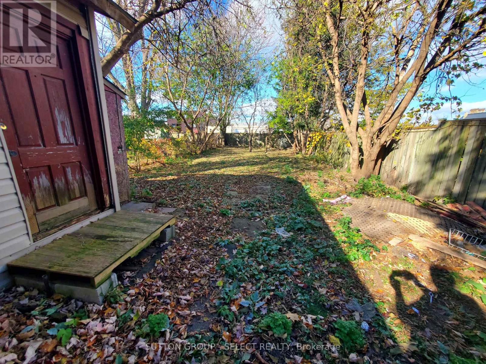 764 King Street Property Photo 14