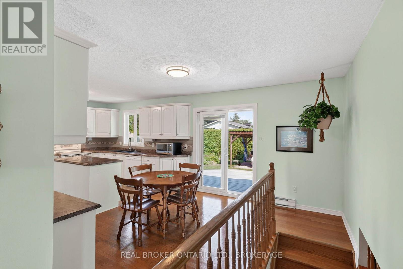 11 Albert Street Property Photo 14