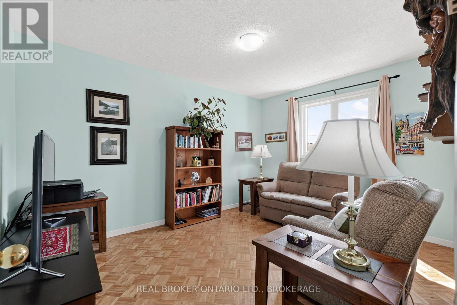 11 Albert Street Property Photo 21