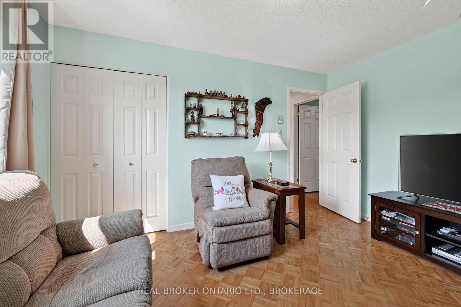11 Albert Street Property Photo 23
