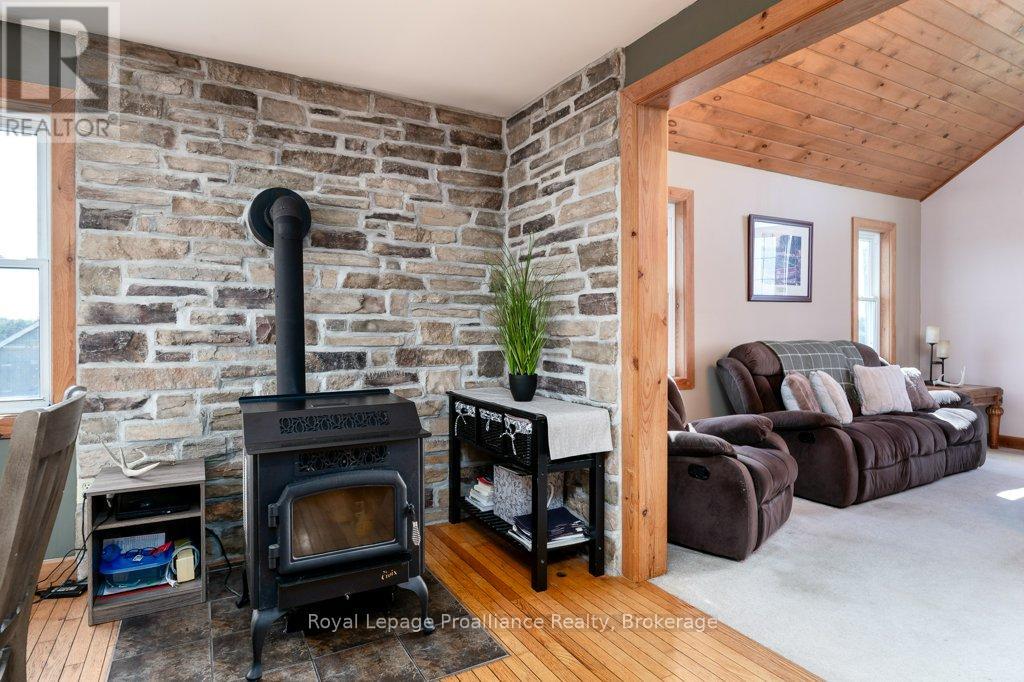 1075 Enright Road Property Photo 17
