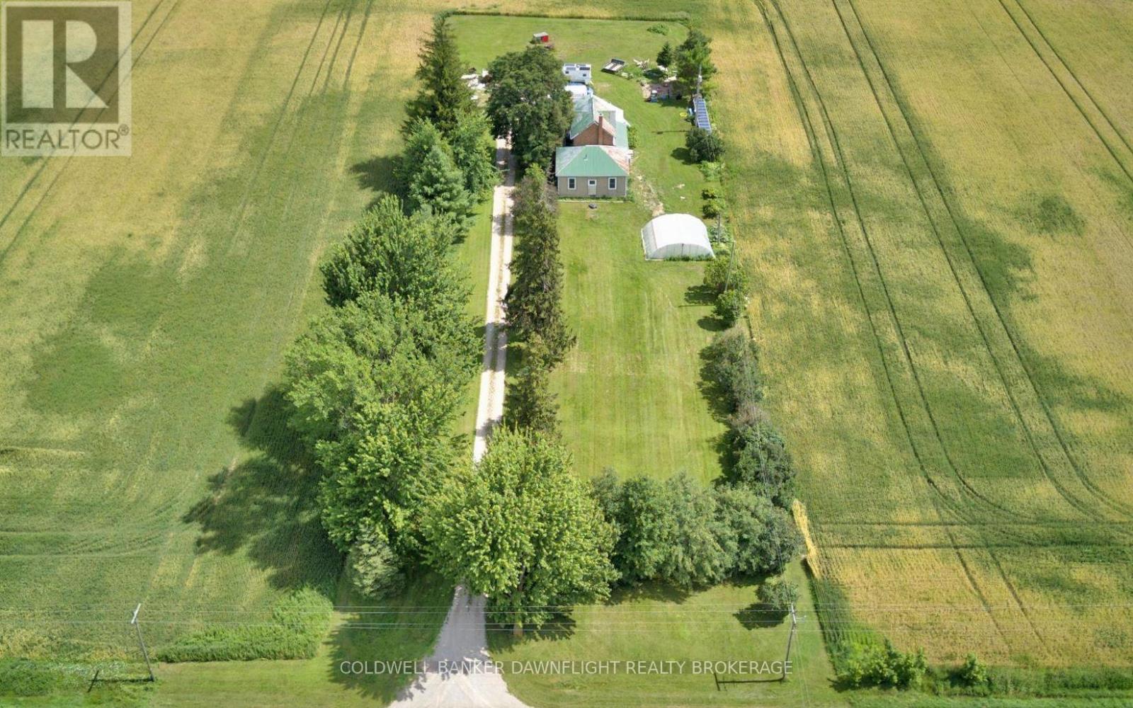 5740 32 Line Property Photo 1