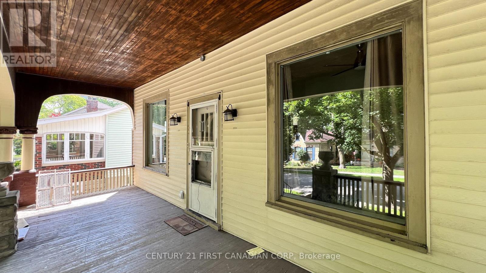 52 Becher Street Property Photo 4